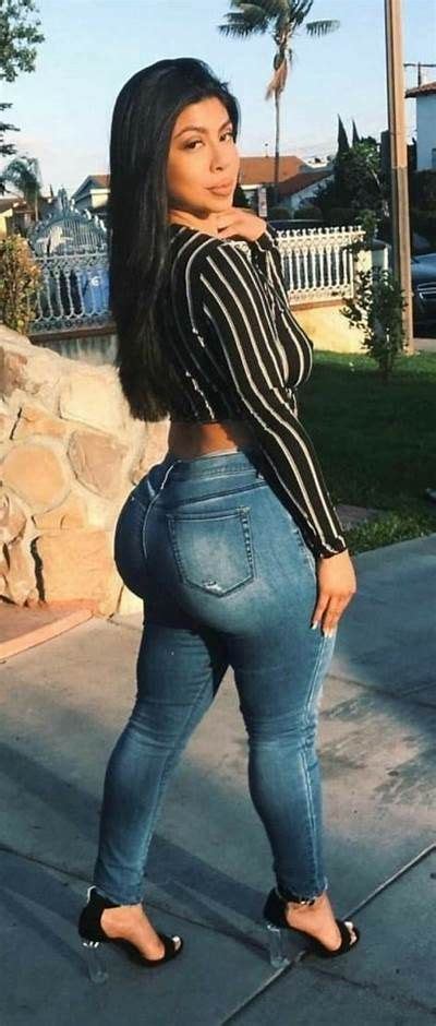 Big booty Latina